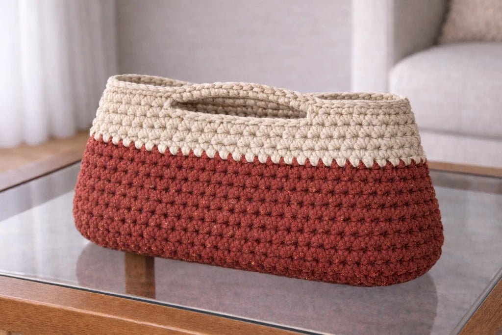 Cartera tejida a mano en trapillo terracota y crudo - LaOtraPrenda.cl - Cartera de mano