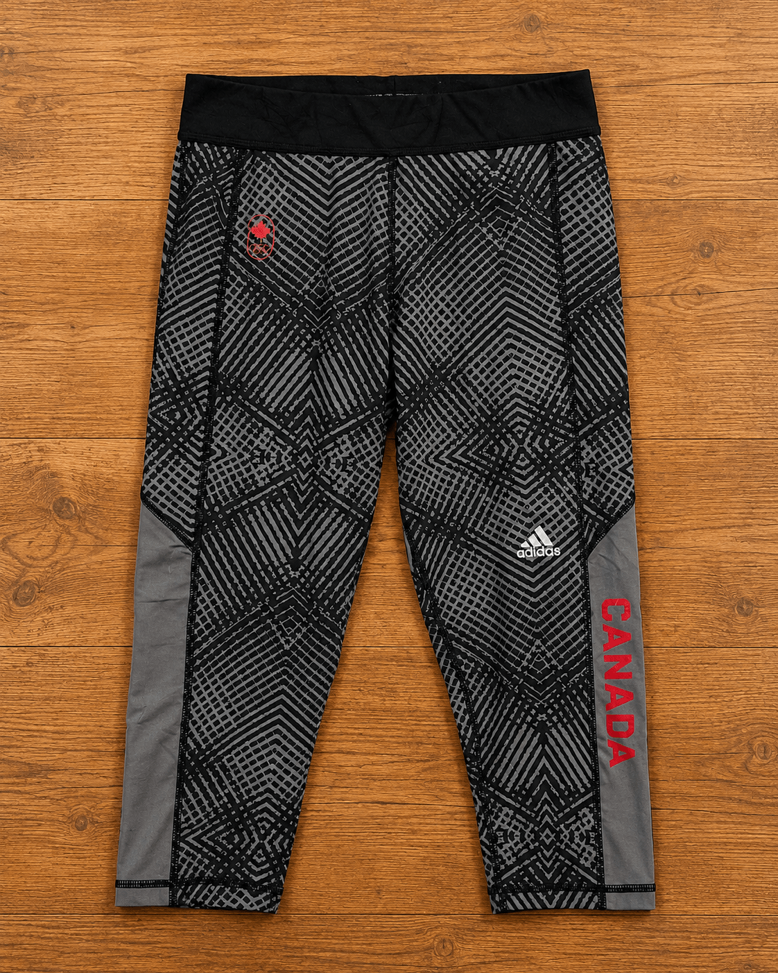 Calza Niña Adidas Tech Fit Climalite Gris Con Negro - LaOtraPrenda.cl - Ropa